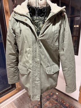 Miss London Olive Green Sherpa-Lined Ski Jacket